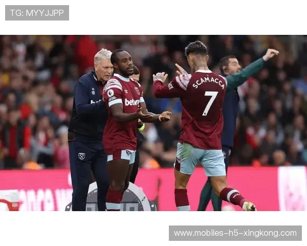 西汉姆联完成边路技术补强